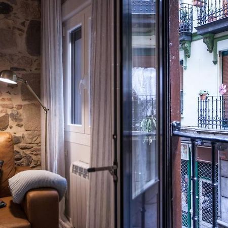 Ferienwohnung Bonito Apartamento, Nuevo Y En El Casco Viejo!!! Bilbao Exterior foto